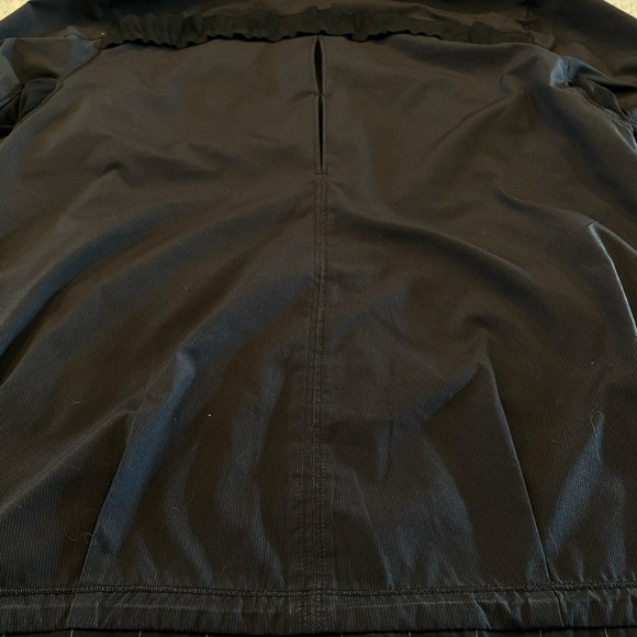 Lululemon Run: Bandit Jacket *Reflective Black - Picture 14 of 14